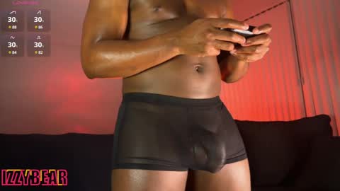 Snapshot of izzybear_ chatting on February 22, 6:28 am IzzyBear online show from February 22, 6:28 am