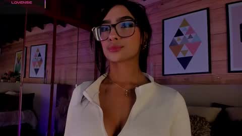 izzywild1 online show from September 26, 10:41 am