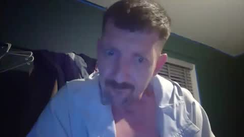 Snapshot of j281133 chatting on July 3, 10:49 pm Big 8 online show from July 3, 10:49 pm