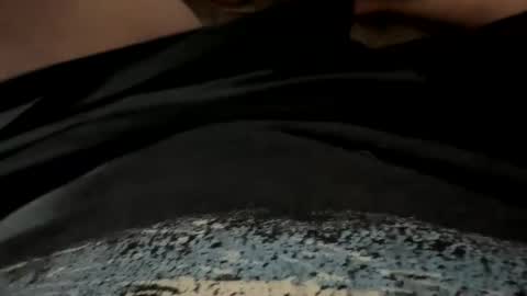 Snapshot of j789123 chatting on February 21, 2:28 am j789123 online show from February 21, 2:28 am