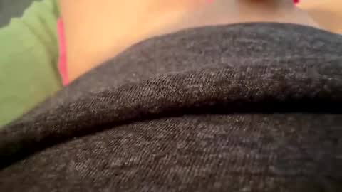 Snapshot of j789123 chatting on March 8, 2:40 pm j789123 online show from March 8, 2:40 pm