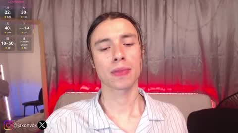 Hey im Jaxxxon check my info     online show from July 19, 11:25 am
