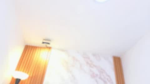 Snapshot of j_belle_ chatting on May 24, 9:47 am j_belle_ online show from May 24, 9:47 am