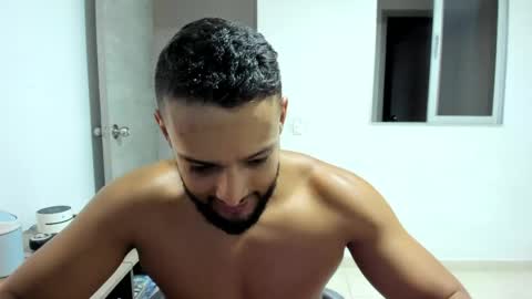 Calix  Independient model Insta and twt Calixsnake online show from March 15, 2:06 am