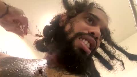 Snapshot of j_rican1 chatting on April 6, 10:44 pm j_rican1 online show from April 6, 10:44 pm