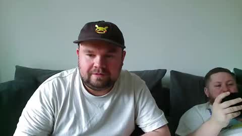 ja_couple online show from April 26, 2:48 pm