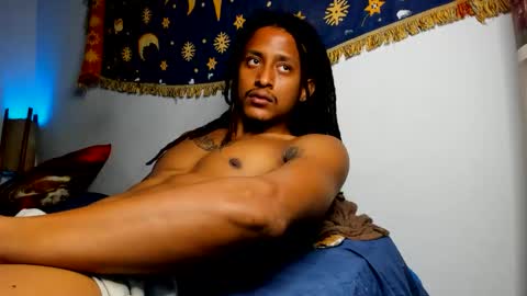 jaacksn online show from November 12, 6:58 am