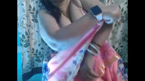 Snapshot of jaan80096 chatting on November 4, 9:08 am jaan80096 online show from November 4, 9:08 am