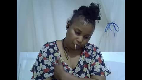 rose online show from October 8, 12:03 pm