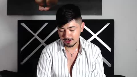 Snapshot of jack03xx_ chatting on December 15, 8:46 pm Jack online show from December 15, 8:46 pm