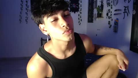 Snapshot of jack160724 chatting on June 18, 4:13 am jack160724 online show from June 18, 4:13 am