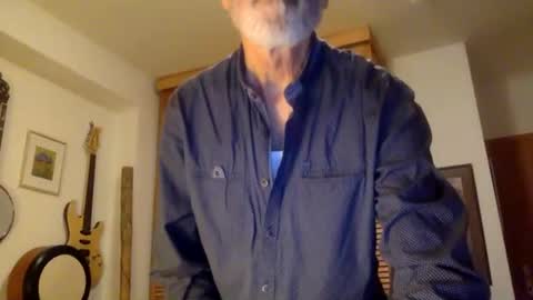 Snapshot of jack_fountain chatting on December 18, 10:27 pm Jack online show from December 18, 10:27 pm