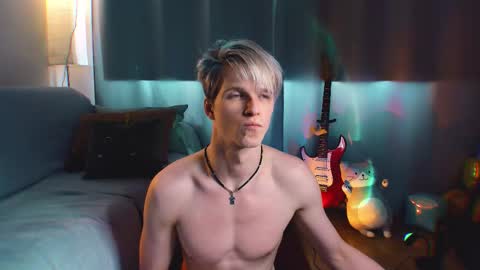 brestonsweet online show from February 13, 10:44 am