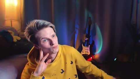 brestonsweet online show from February 23, 8:50 pm