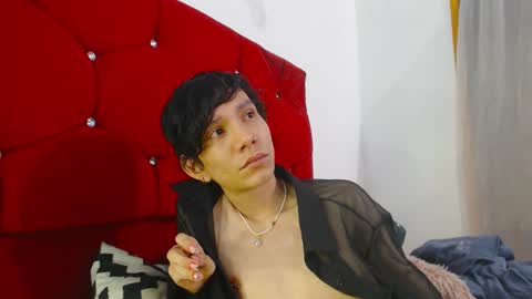 Laick online show from March 8, 2:04 am