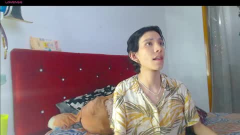 Snapshot of jack_s21 chatting on April 22, 5:21 am Laick online show from April 22, 5:21 am