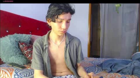Snapshot of jack_s21 chatting on April 24, 8:39 am Laick online show from April 24, 8:39 am