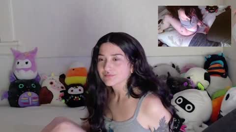 Snapshot of jackalopeangel chatting on June 2, 7:10 am Hazel online show from June 2, 7:10 am