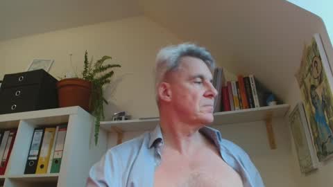 Snapshot of jackblack650 chatting on November 12, 10:04 am jackblack650 online show from November 12, 10:04 am