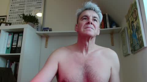 Snapshot of jackblack650 chatting on February 20, 10:27 am jackblack650 online show from February 20, 10:27 am