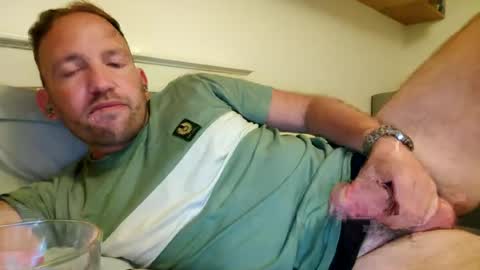 Snapshot of jackhillman3110 chatting on July 6, 12:29 am jackhillman3110 online show from July 6, 12:29 am