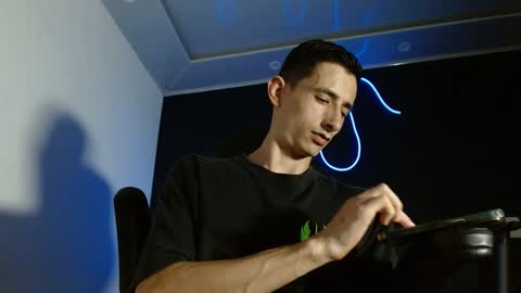 Jack online show from March 2, 3:45 am