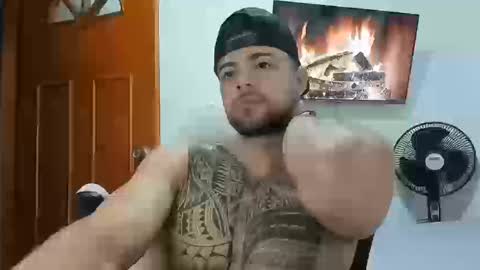 Snapshot of jackpit77 chatting on November 18, 1:04 pm jackpit77 online show from November 18, 1:04 pm