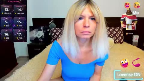 sallyevans online show from December 17, 4:29 am