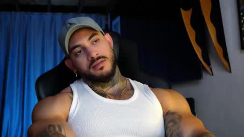 Snapshot of jackson__cottonwood chatting on February 19, 7:54 pm JC online show from February 19, 7:54 pm