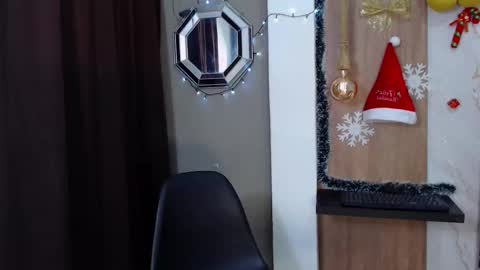 JAKSON online show from December 19, 7:48 am