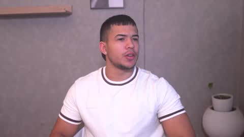 Jackson Bell online show from February 26, 1:32 pm