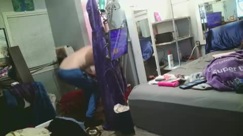 funtimes49203 online show from April 9, 12:43 am