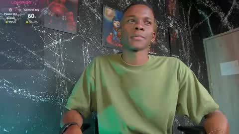 Snapshot of jacksonmuller_ chatting on May 16, 1:21 pm Jackson online show from May 16, 1:21 pm