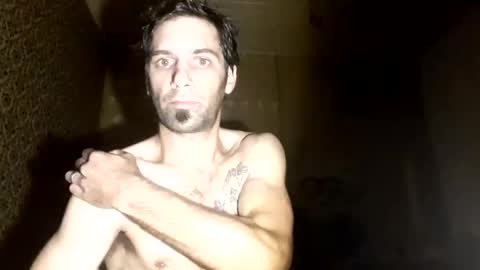 Snapshot of jaco977785 chatting on October 4, 3:37 am zippo online show from October 4, 3:37 am