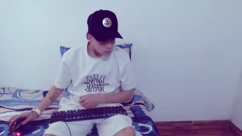 Jacob online show from November 15, 8:05 pm