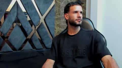 Jaco online show from February 2, 11:14 pm