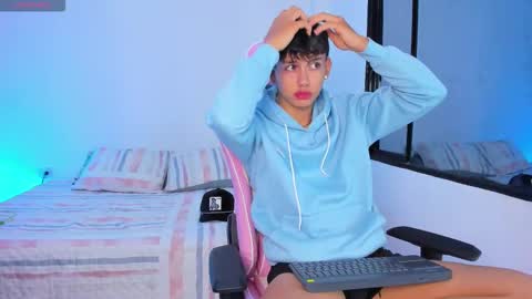 Snapshot of jacob_cullen_ chatting on February 5, 11:15 am JACOB online show from February 5, 11:15 am