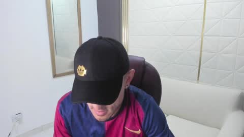 Snapshot of jacob_stonne chatting on July 27, 10:22 am jacob_stonne online show from July 27, 10:22 am