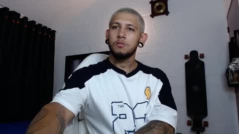 Michael Caicedo online show from February 3, 6:13 am