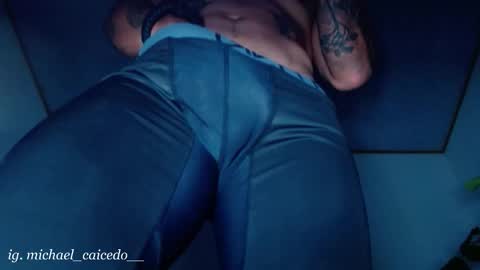 Michael Caicedo online show from September 9, 4:45 am