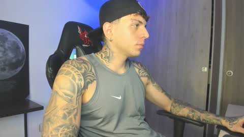 jacobb116 online show from September 17, 1:07 am