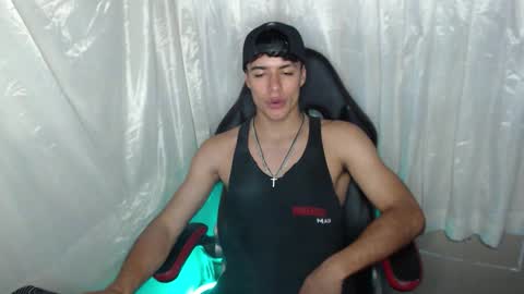 Jacobbakerr online show from December 21, 2:41 am