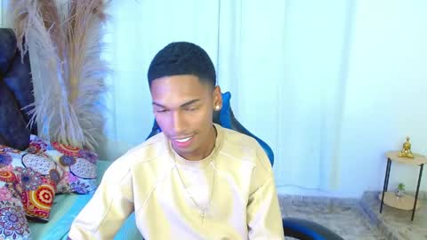 Snapshot of jacobcum18 chatting on May 15, 2:46 pm jacobcum18 online show from May 15, 2:46 pm