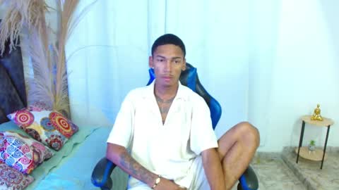 Snapshot of jacobcum18 chatting on May 30, 1:19 pm jacobcum18 online show from May 30, 1:19 pm