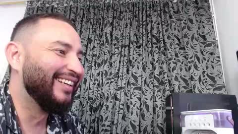 Snapshot of jacobkingd chatting on February 13, 12:24 am jacobkingd online show from February 13, 12:24 am