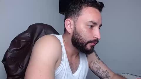 Snapshot of jacobkingd chatting on October 3, 4:09 am jacobkingd online show from October 3, 4:09 am