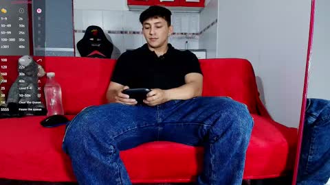 jacobo online show from January 8, 1:13 pm