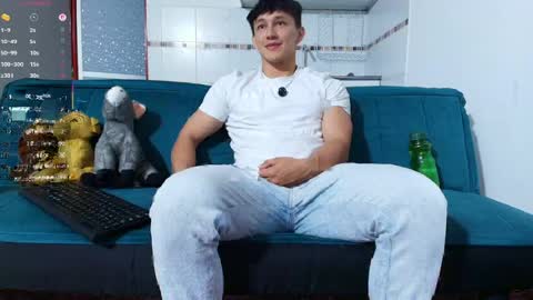 Snapshot of jacques_cardiet chatting on May 2, 2:55 pm jacobo online show from May 2, 2:55 pm
