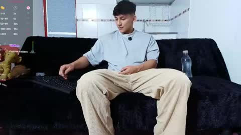 Snapshot of jacques_cardiet chatting on May 8, 1:38 pm jacobo online show from May 8, 1:38 pm