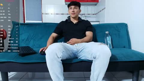 Snapshot of jacques_cardiet chatting on May 17, 1:51 pm jacobo online show from May 17, 1:51 pm